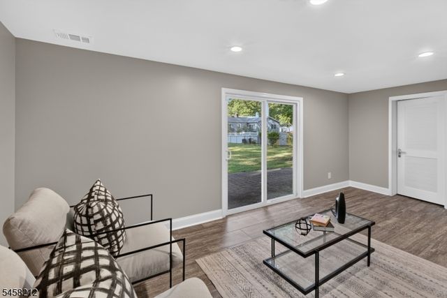 247 Farragut Rd, North Plainfield Boro, NJ 07062