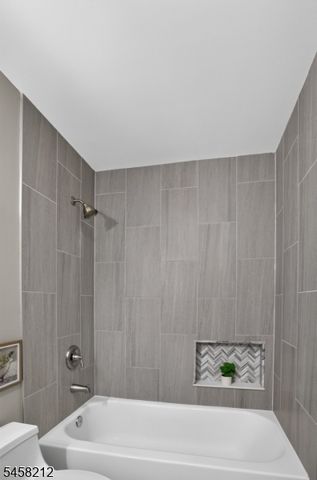 247 Farragut Rd, North Plainfield Boro, NJ 07062