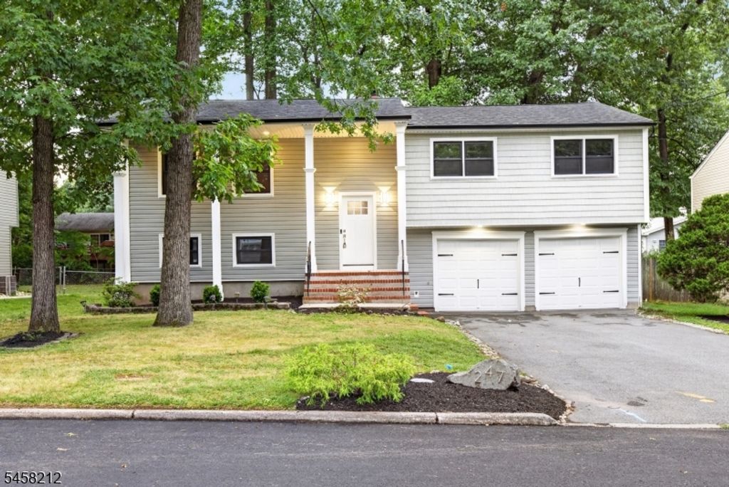 247 Farragut Rd, North Plainfield Boro, NJ 07062