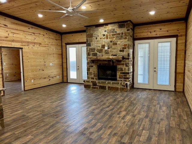 4502 Blocker Road, Marshall, TX 75672