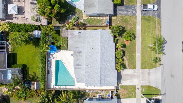 12069 Easterly Avenue, Palm Beach Gardens, FL 33410
