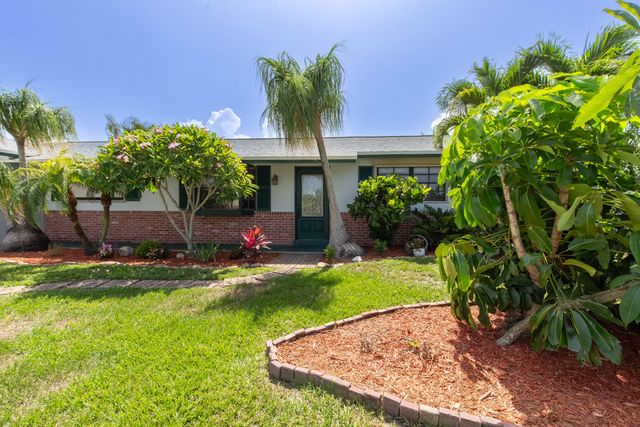 12069 Easterly Avenue, Palm Beach Gardens, FL 33410