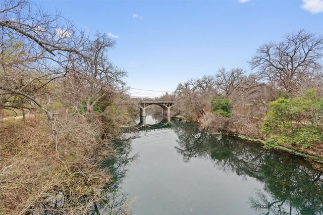 1900 Barton Springs RD 4037, Austin, TX 78704