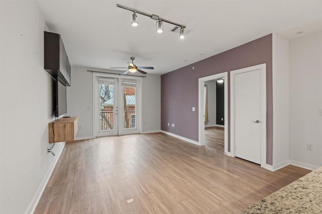 1900 Barton Springs RD 4037, Austin, TX 78704