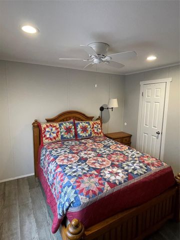 702 County Road 1500, Crockett, TX 75835