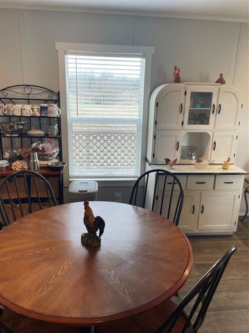 702 County Road 1500, Crockett, TX 75835