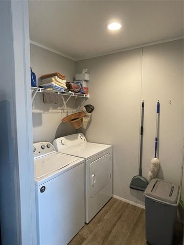 702 County Road 1500, Crockett, TX 75835