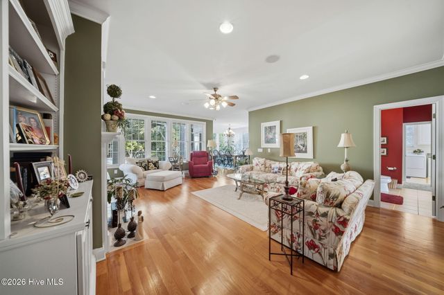 5913 Hunters Mill Lane, Wilmington, NC 28409