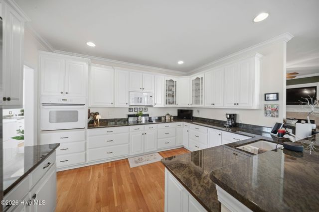 5913 Hunters Mill Lane, Wilmington, NC 28409