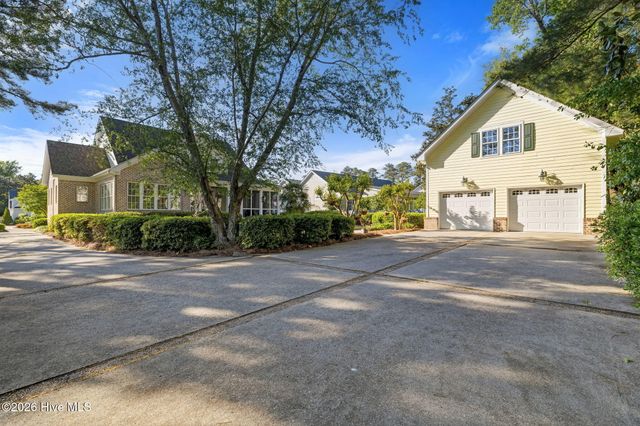 5913 Hunters Mill Lane, Wilmington, NC 28409