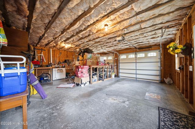 5913 Hunters Mill Lane, Wilmington, NC 28409