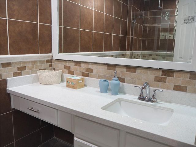 21043 Riverside Ridge Lane, Katy, TX 77449