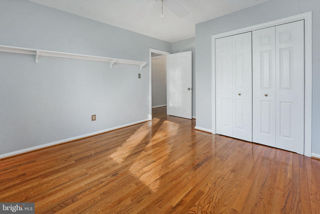 2018 SWAN TER, Alexandria, VA 22307