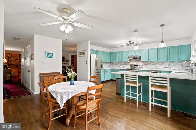 103 PRINCETON CIR, Newtown Square, PA 19073