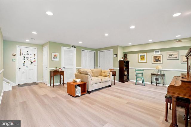 103 PRINCETON CIR, Newtown Square, PA 19073