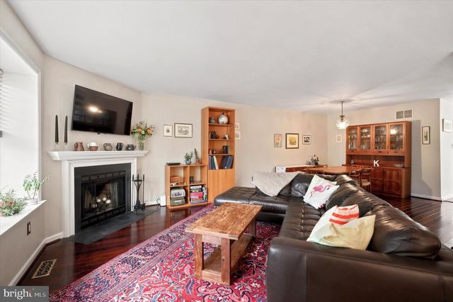 103 PRINCETON CIR, Newtown Square, PA 19073