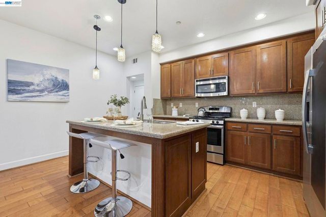1656 Lee Way, Milpitas, CA 95035