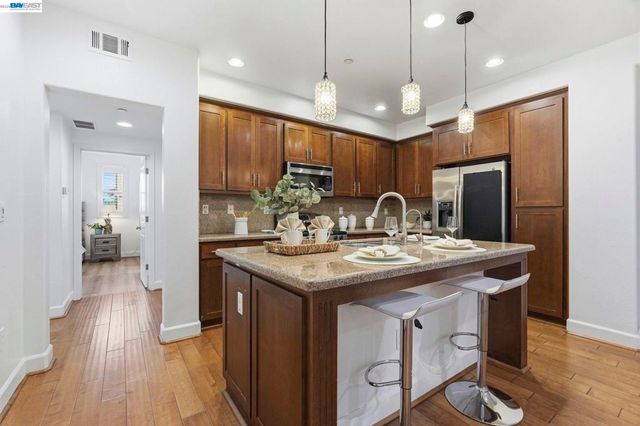1656 Lee Way, Milpitas, CA 95035