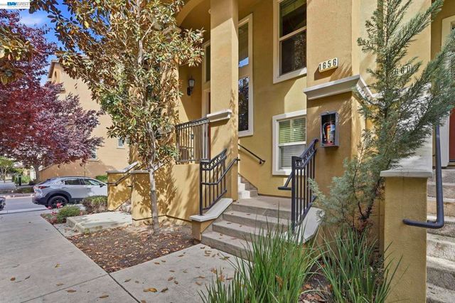 1656 Lee Way, Milpitas, CA 95035