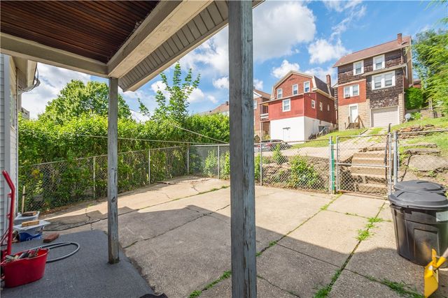 1227 Illinois Ave, Dormont, PA 15216