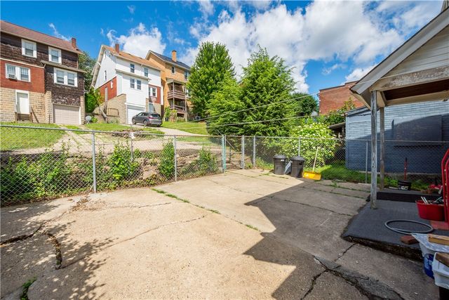 1227 Illinois Ave, Dormont, PA 15216