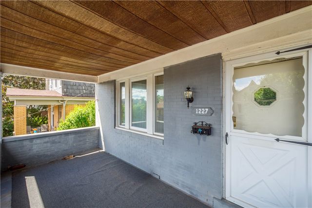 1227 Illinois Ave, Dormont, PA 15216