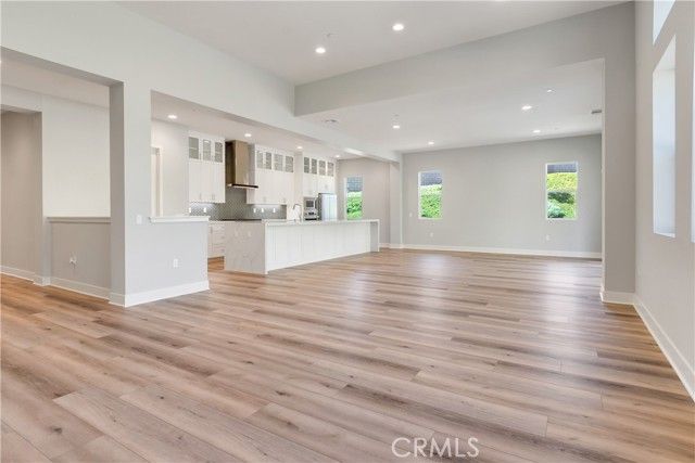 6532 Canyon Oaks Drive, Simi Valley, CA 93063