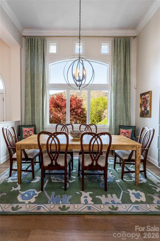 6 Oxford Court, Asheville, NC 28804