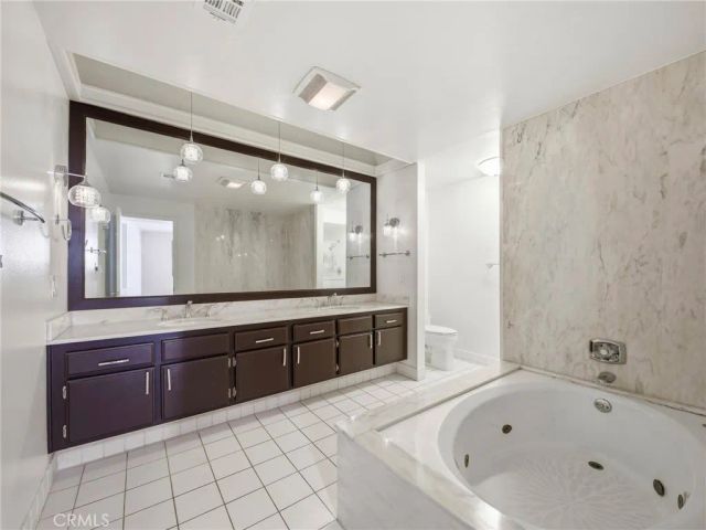 1315 roxbury dr 204, Los Angeles, CA 90035