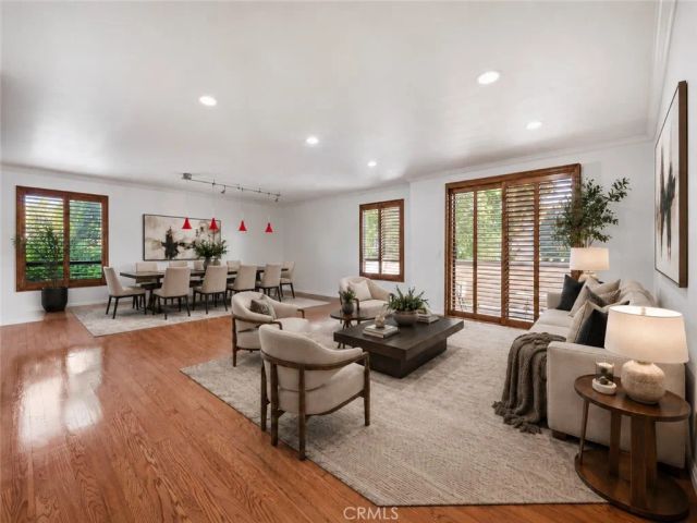 1315 roxbury dr 204, Los Angeles, CA 90035