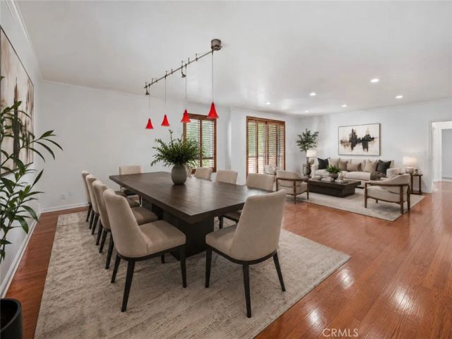 1315 roxbury dr 204, Los Angeles, CA 90035