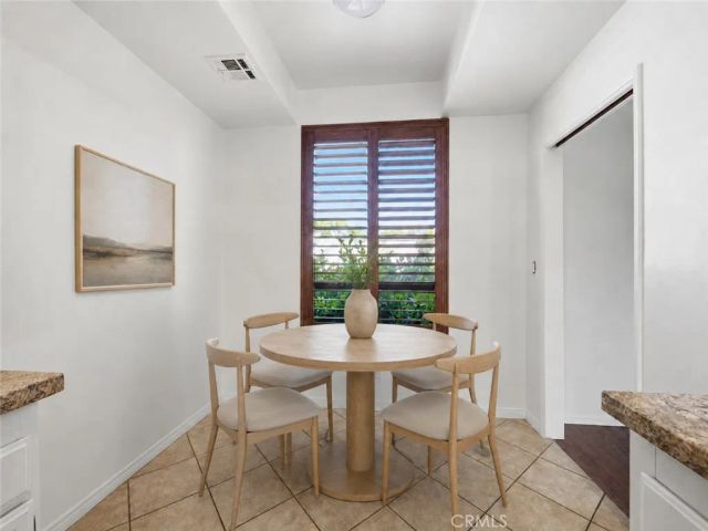 1315 roxbury dr 204, Los Angeles, CA 90035