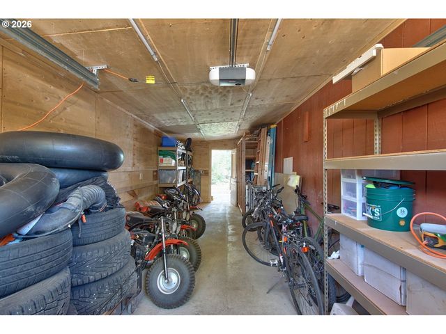 1005 Nw 6TH Ave, Canby, OR 97013