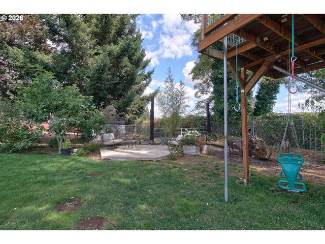 1005 Nw 6TH Ave, Canby, OR 97013