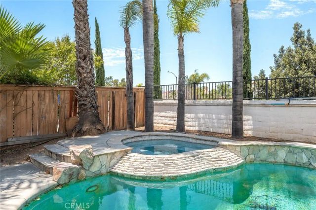 44713 Longfellow Avenue, Temecula, CA 92592