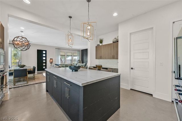 1524 Unison Way 101, Las Vegas, NV 89135