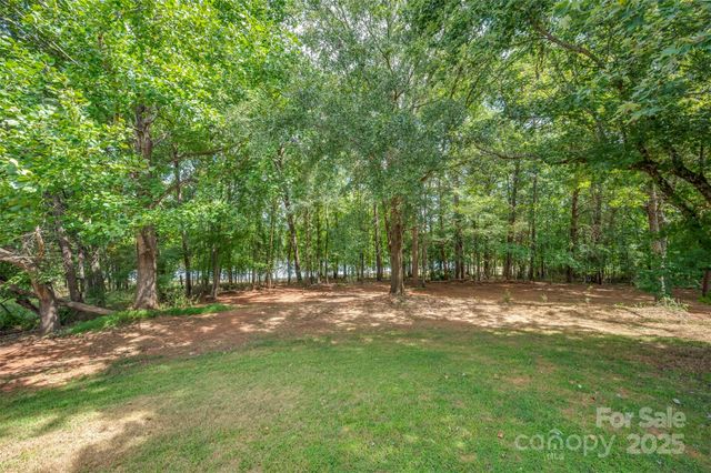 118 Aiken Street, Forest City, NC 28043