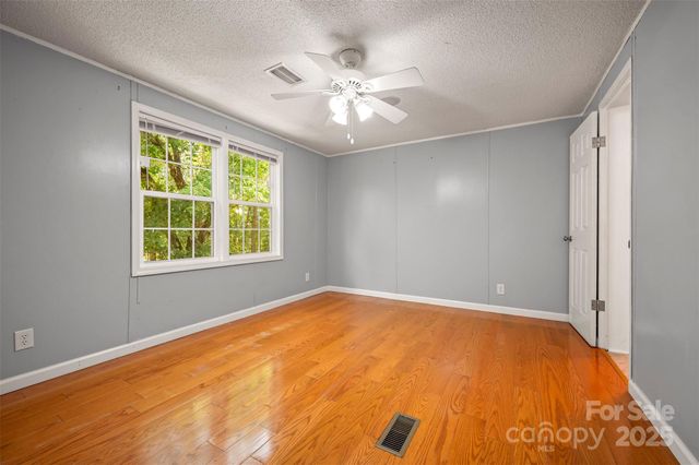 118 Aiken Street, Forest City, NC 28043