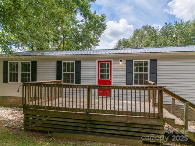 118 Aiken Street, Forest City, NC 28043