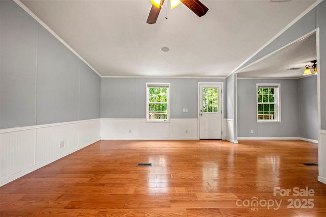 118 Aiken Street, Forest City, NC 28043