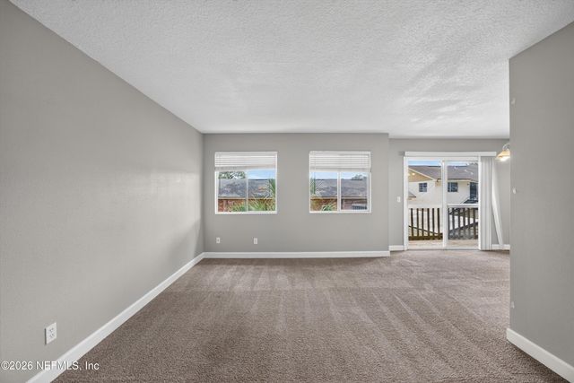 1800 PARK Avenue 358, Orange Park, FL 32073