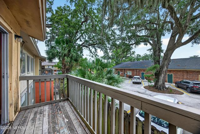 1800 PARK Avenue 358, Orange Park, FL 32073