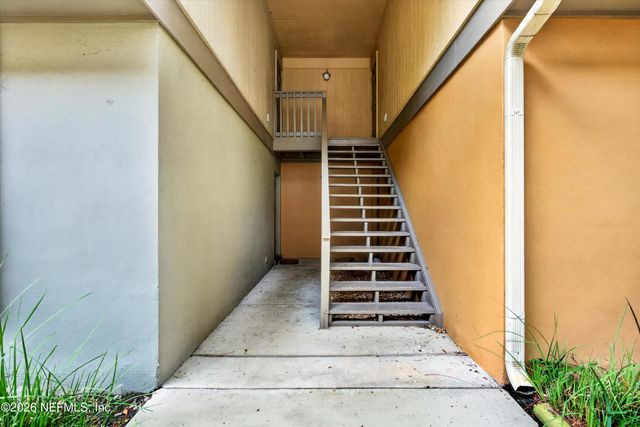 1800 PARK Avenue 358, Orange Park, FL 32073