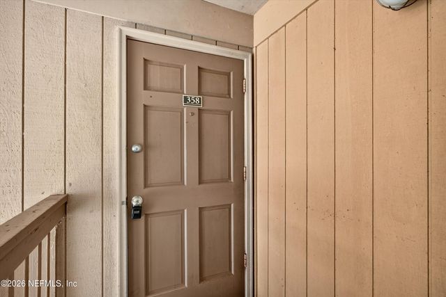 1800 PARK Avenue 358, Orange Park, FL 32073