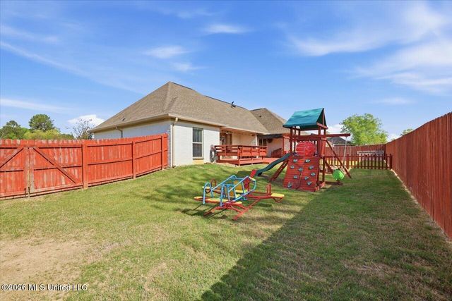 243 Tucker Drive, Brandon, MS 39042