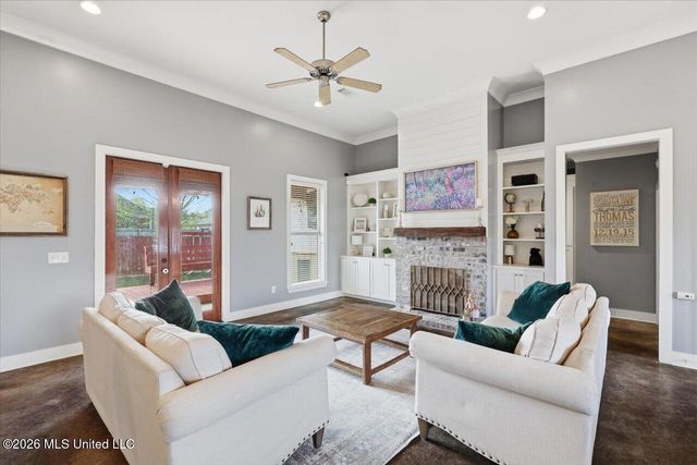 243 Tucker Drive, Brandon, MS 39042