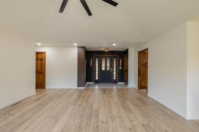3514 S Southvale Court, Springfield, MO 65804