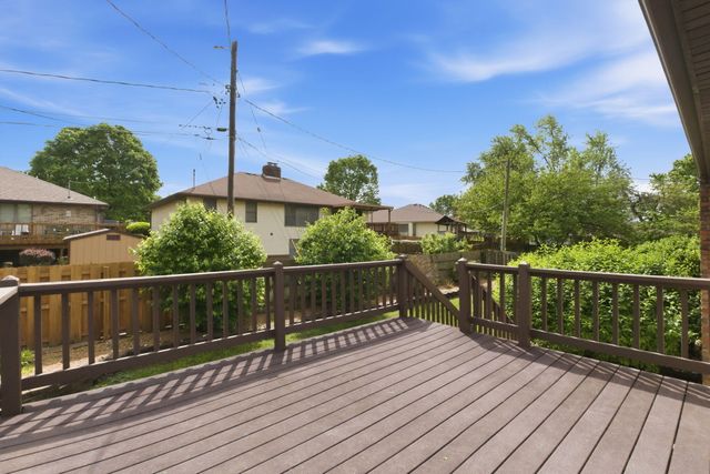 3514 S Southvale Court, Springfield, MO 65804