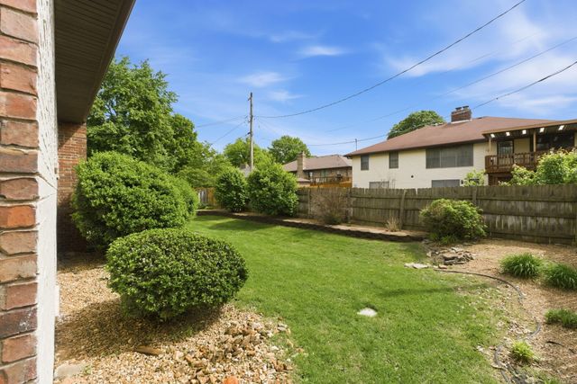 3514 S Southvale Court, Springfield, MO 65804