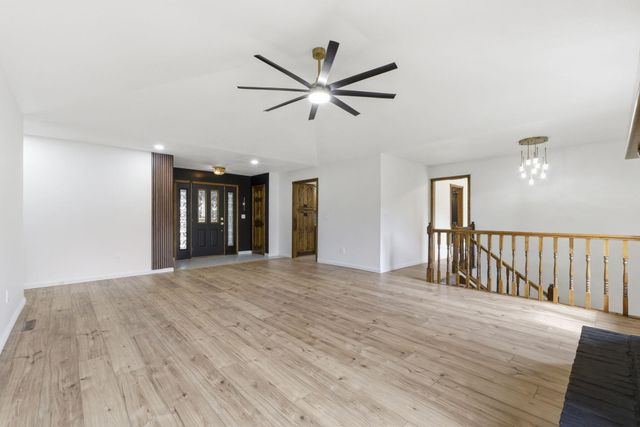 3514 S Southvale Court, Springfield, MO 65804